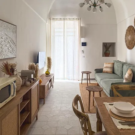Dimora Pinto Tatil Evi Locorotondo