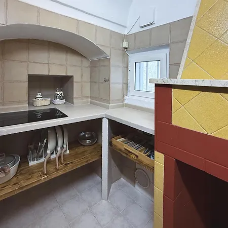Dimora Pinto بيت للعطل لوكوروتوندو